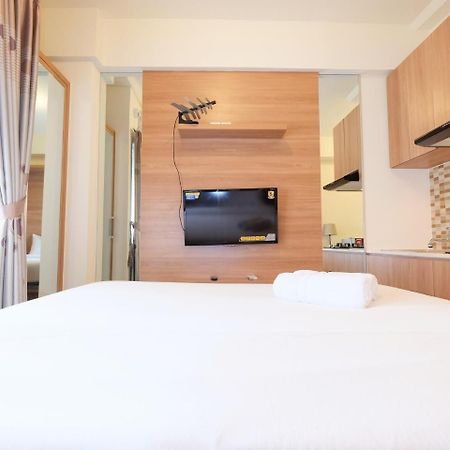 Modern Studio At Green Pramuka City Apartment Near To Shopping Center By Travelio Yakarta Exterior foto