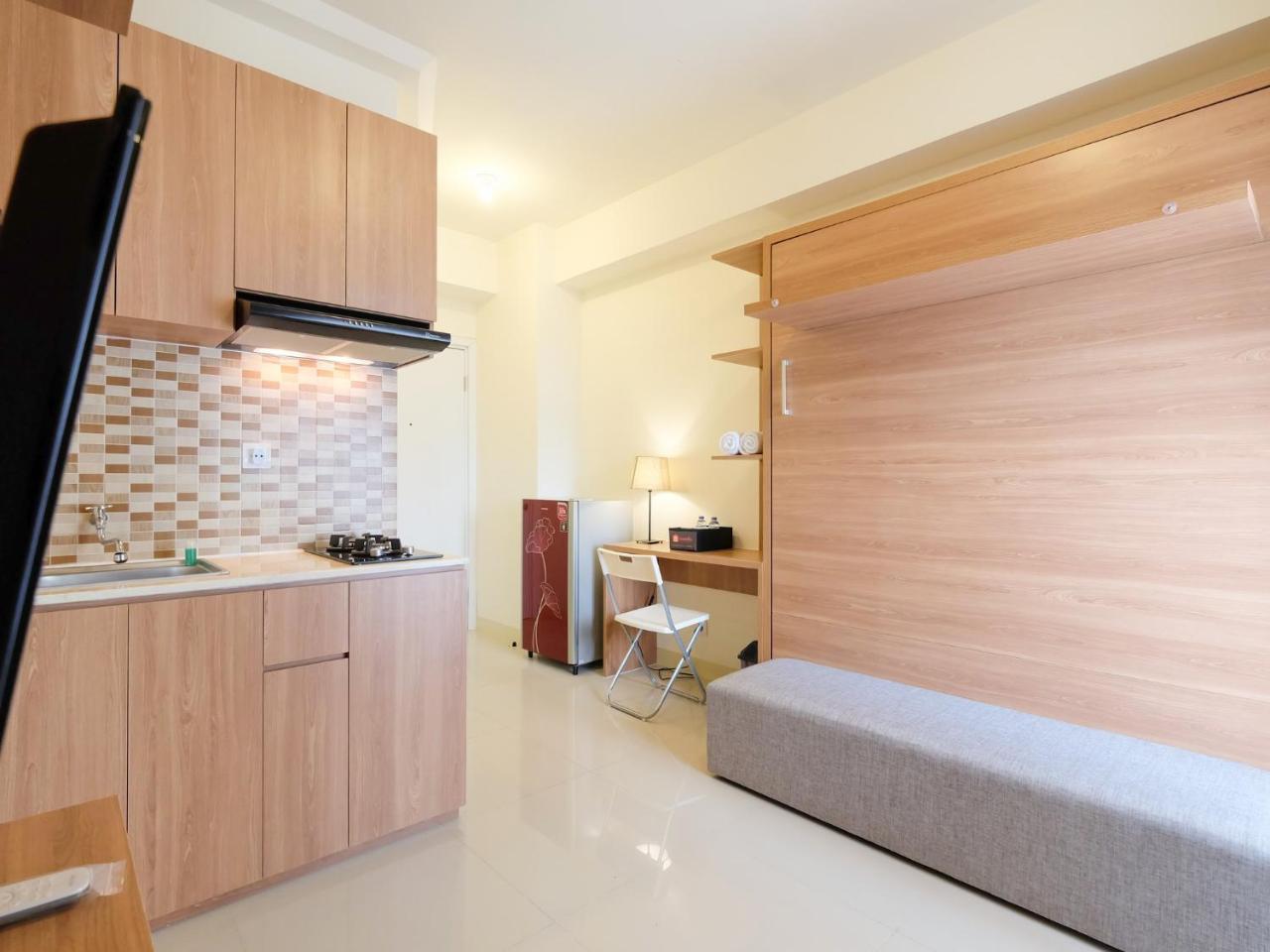 Modern Studio At Green Pramuka City Apartment Near To Shopping Center By Travelio Yakarta Exterior foto